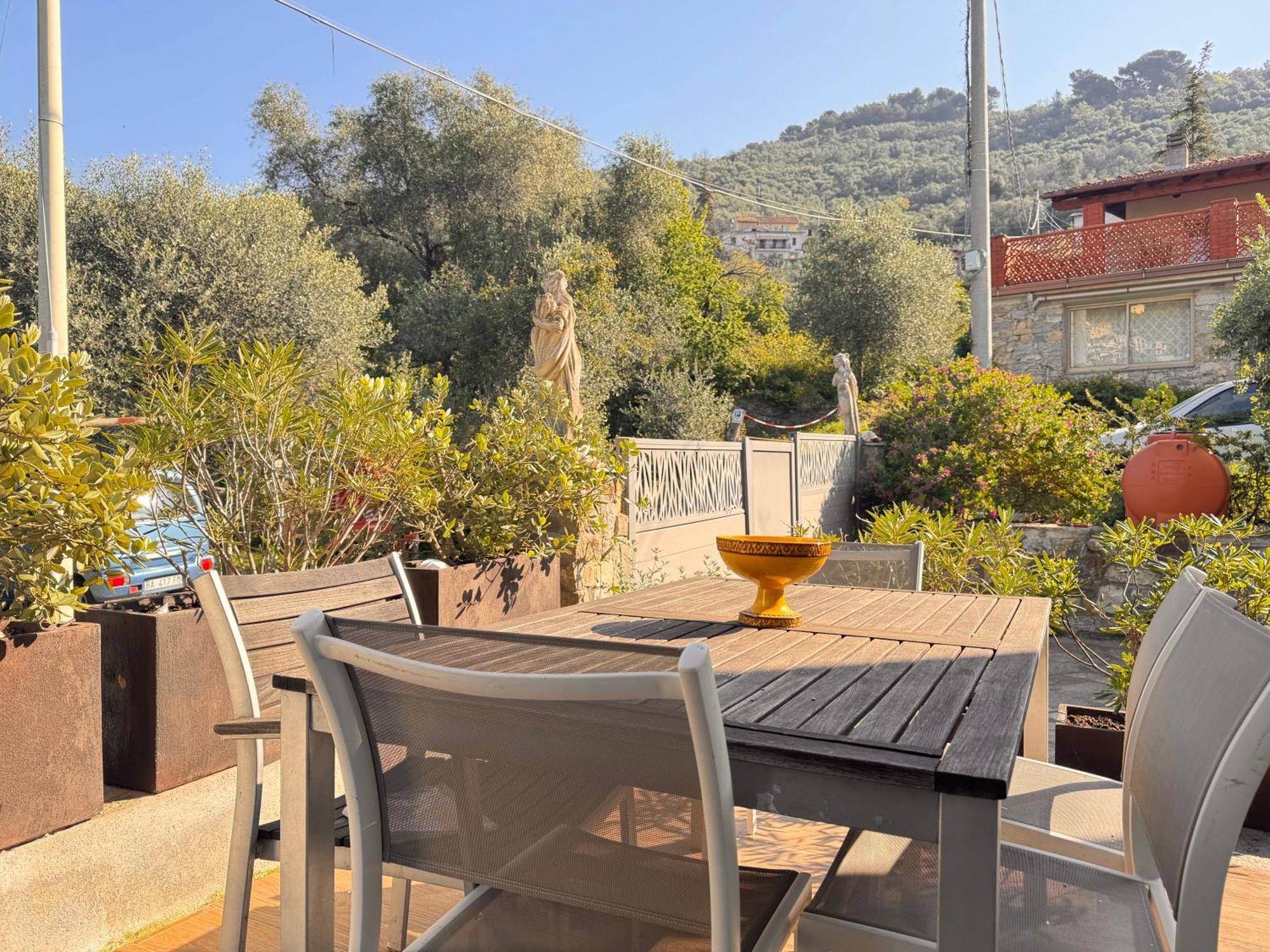 Вилла Casa Bisou Italia Wifi Et Parking Free Privato Diano San Pietro Экстерьер фото